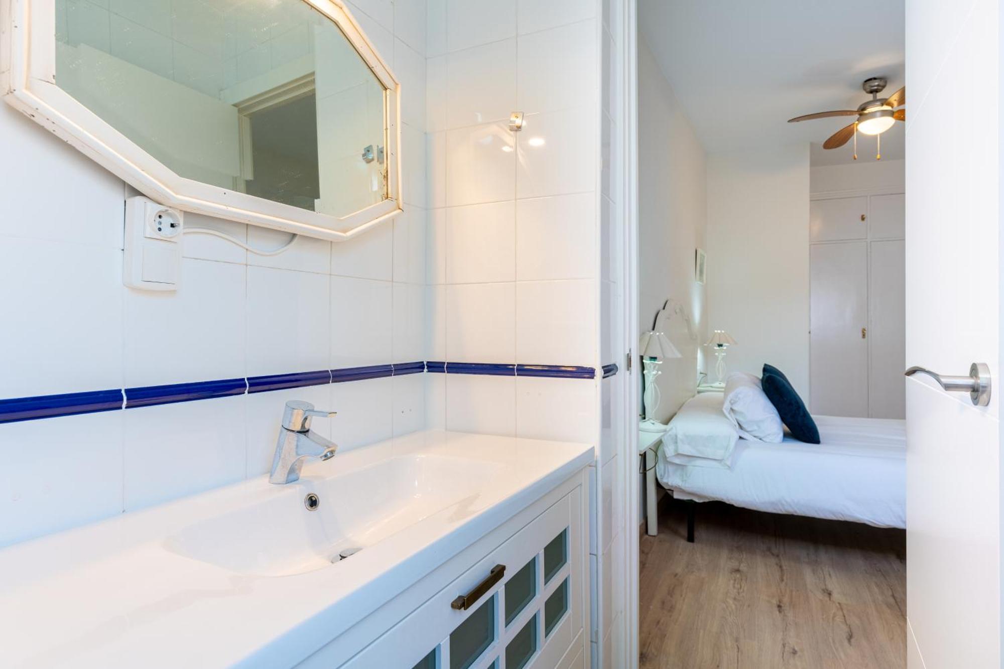 San Bernardo By Thegoodtourist Apartment Севиля Екстериор снимка