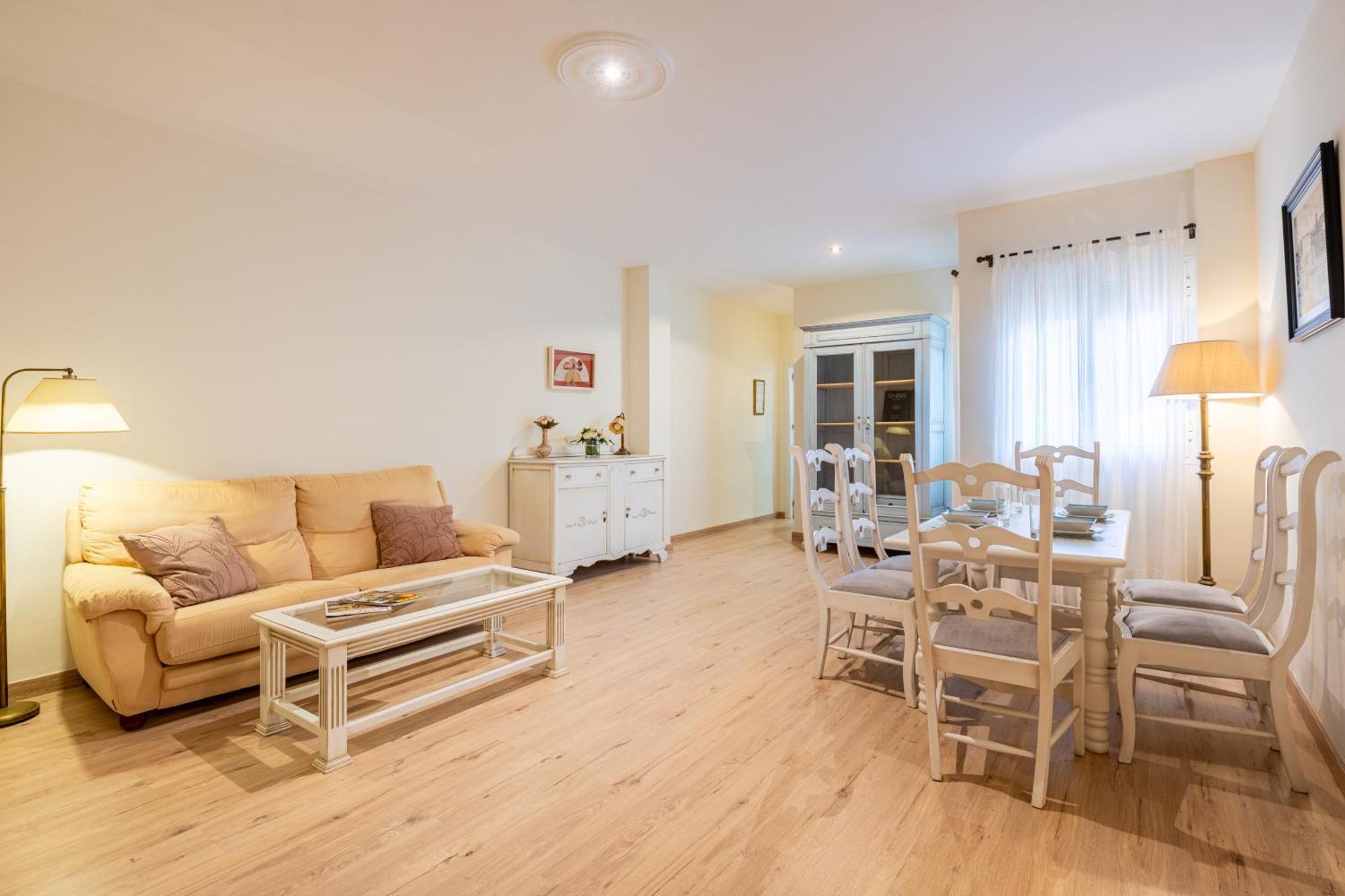 San Bernardo By Thegoodtourist Apartment Севиля Екстериор снимка