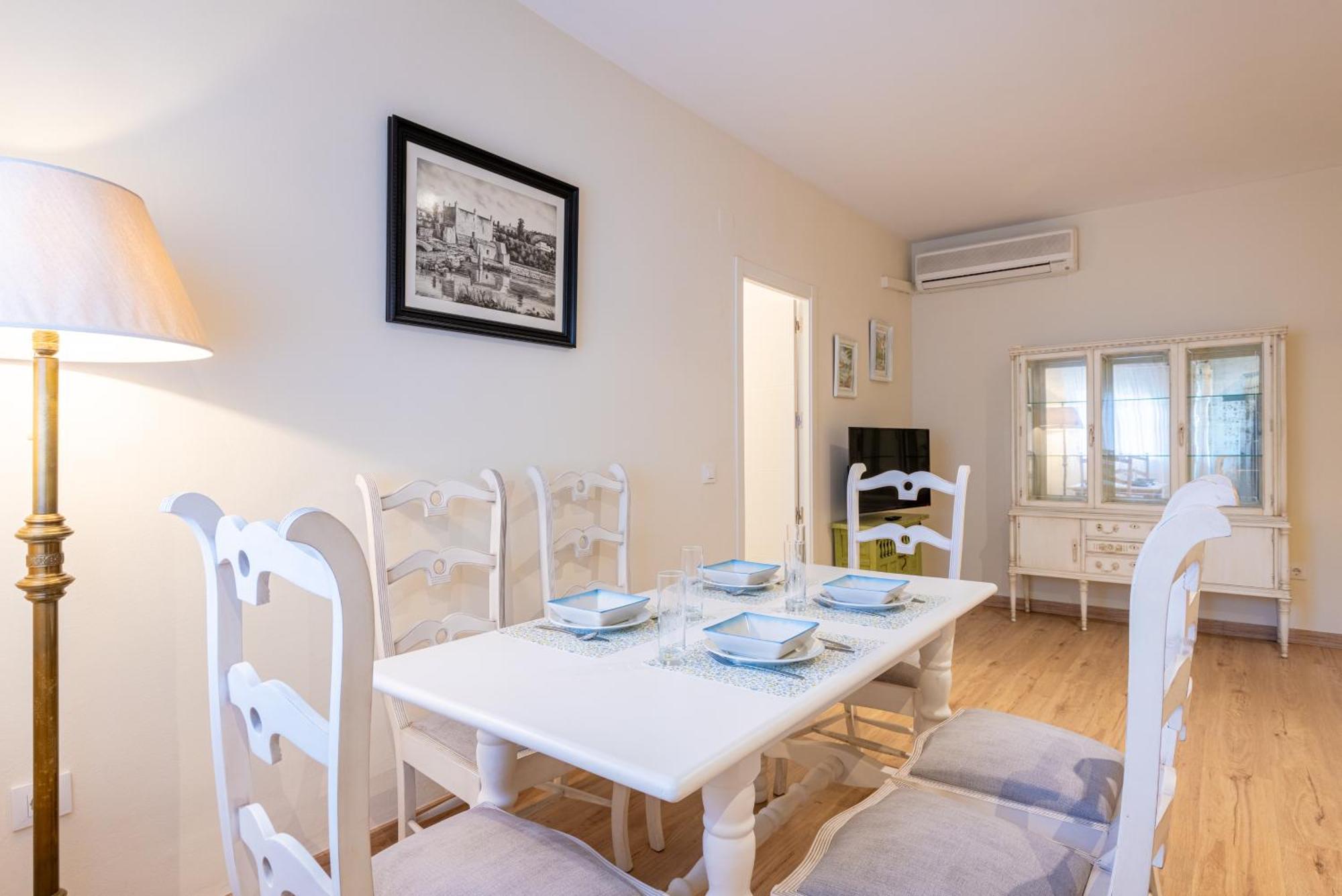 San Bernardo By Thegoodtourist Apartment Севиля Екстериор снимка
